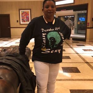 Meet your Posher, Verone